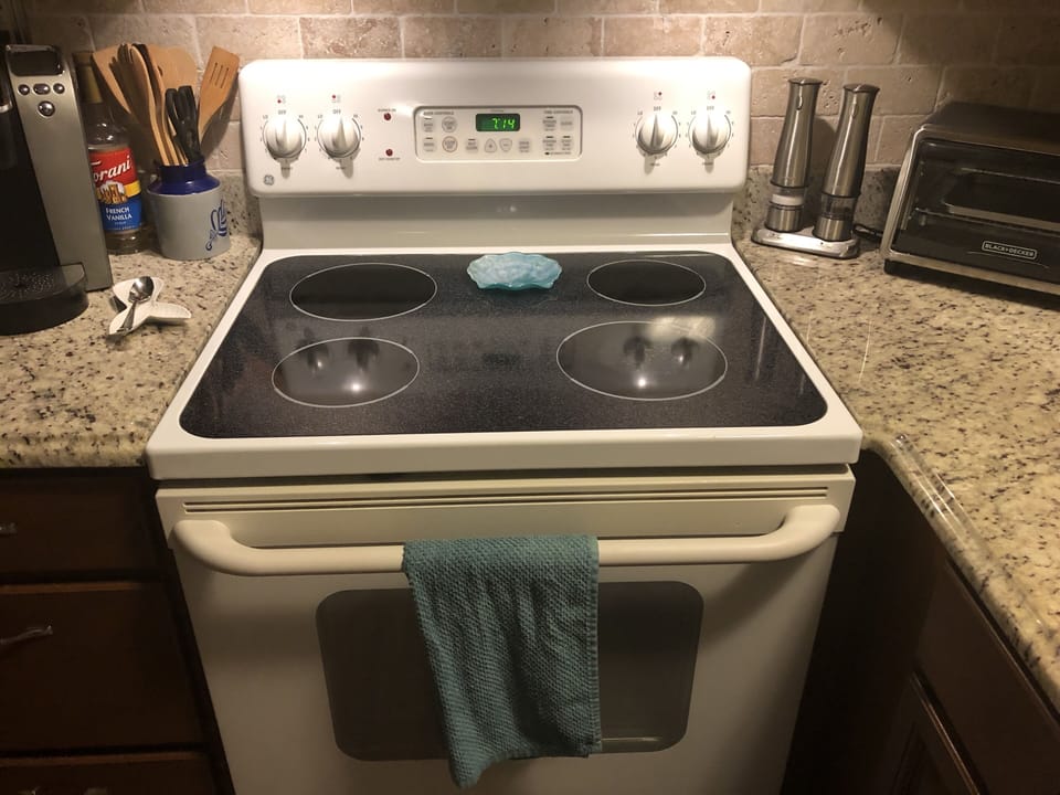 Electric stove