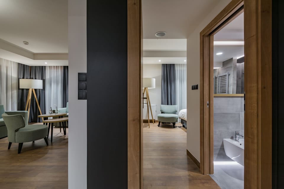 In-room safe, blackout drapes, soundproofing, iron/ironing board