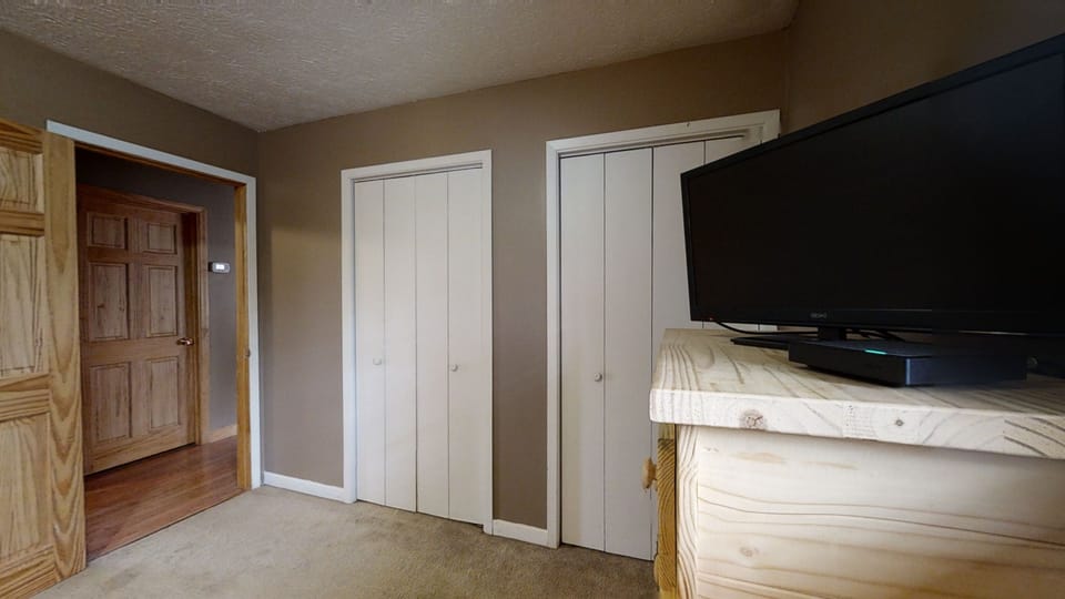 Cabin, 2 Bedrooms | Interior