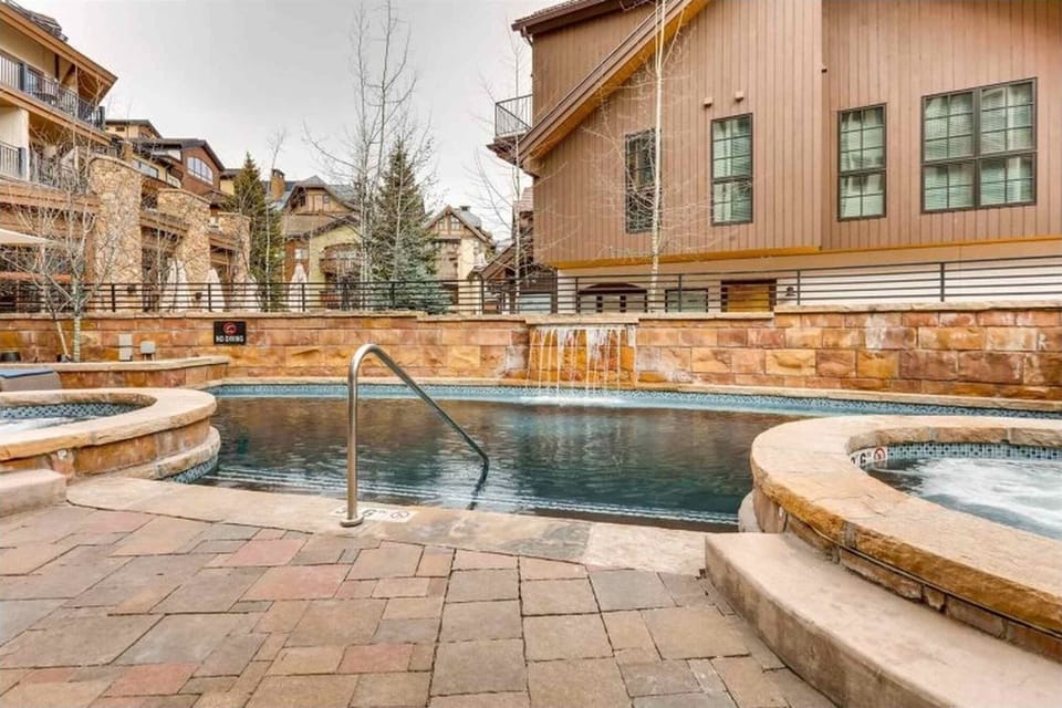Condo, 4 Bedrooms | Pool | Outdoor pool, a heated pool