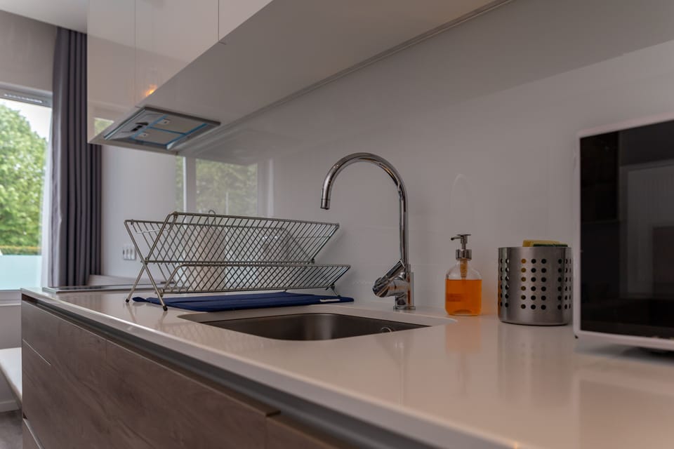 Family Studio | Pillowtop beds, in-room safe, desk, iron/ironing board