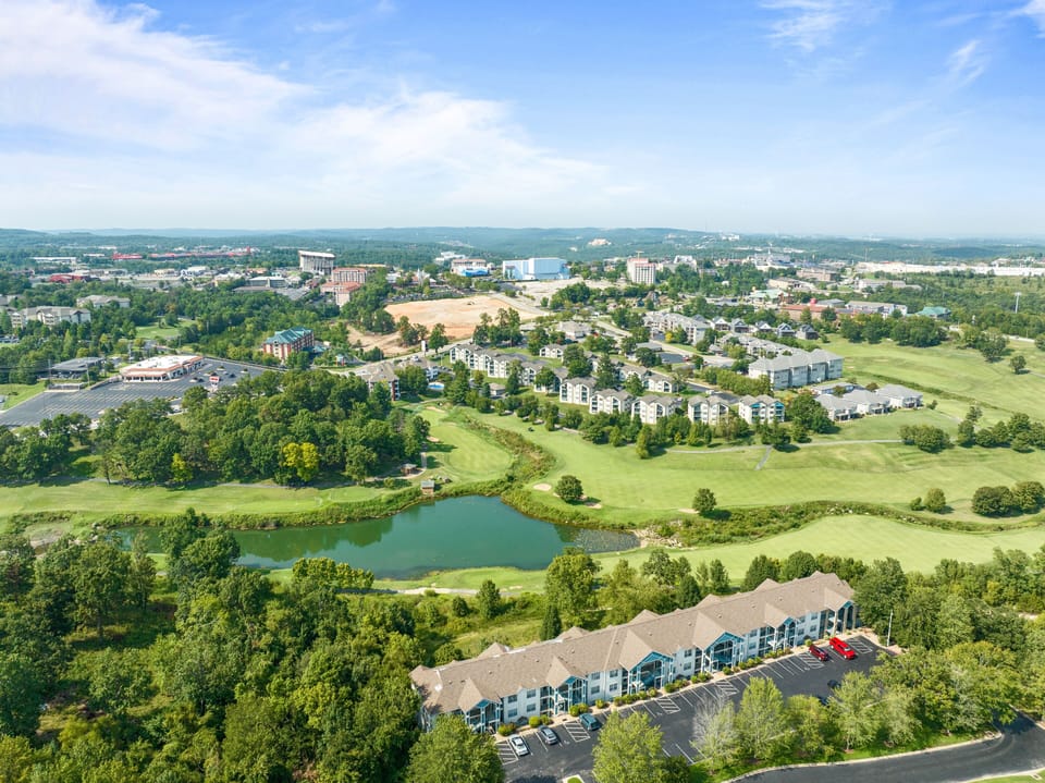 Condo, 2 Bedrooms | Golf
