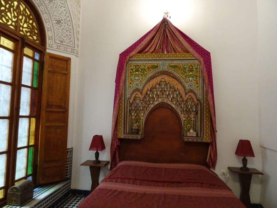 Double Room | In-room safe, desk, WiFi (free), individually decorated