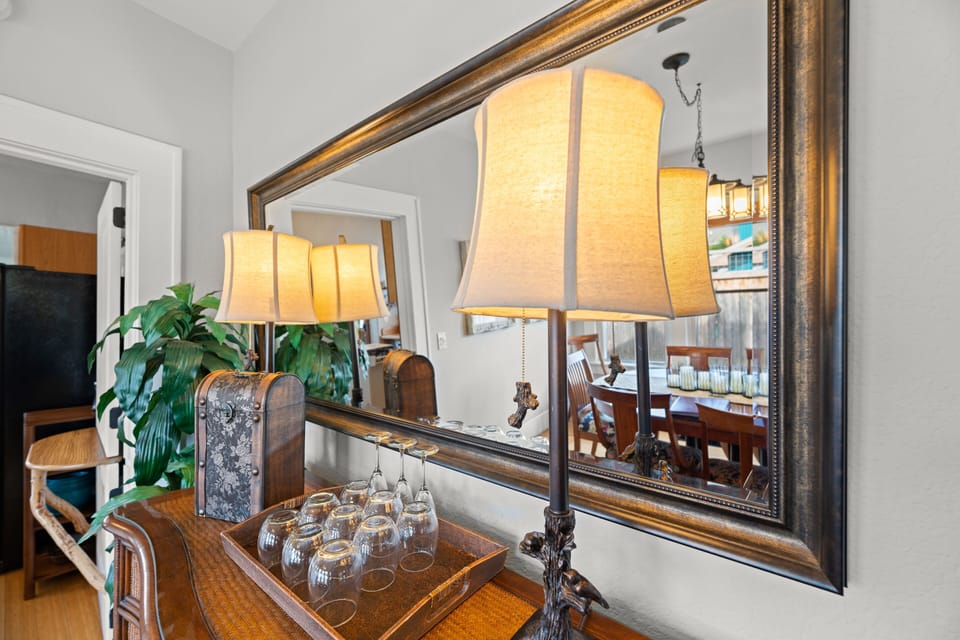 Dining Server