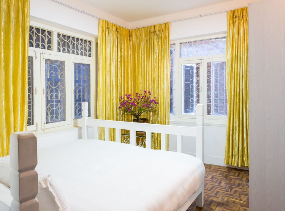 Comfort Apartment, 2 Bedrooms, Accessible, Smoking | In-room safe, soundproofing, free WiFi