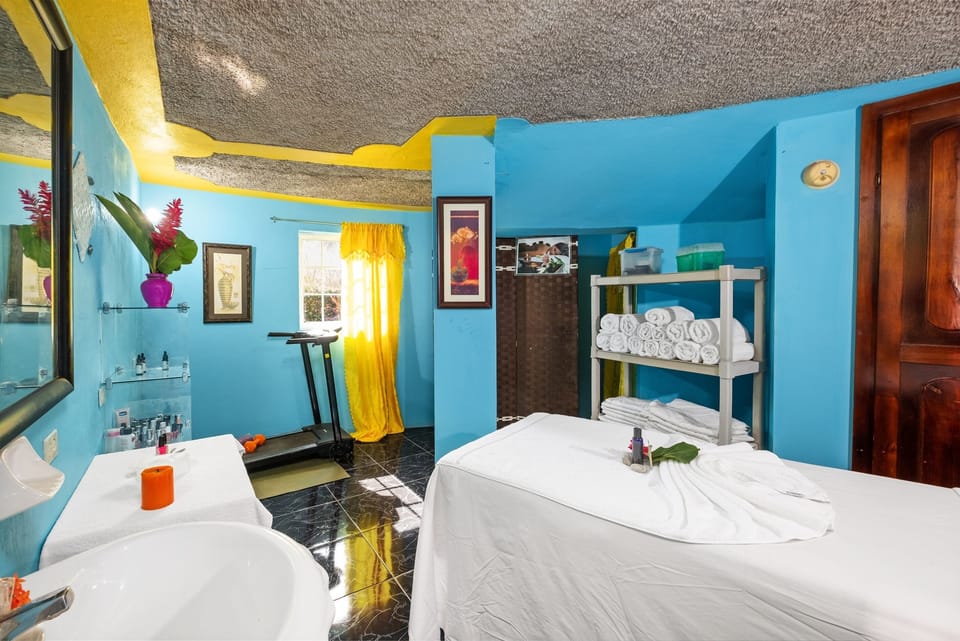 Indulge in Vibrant Spa Serenity