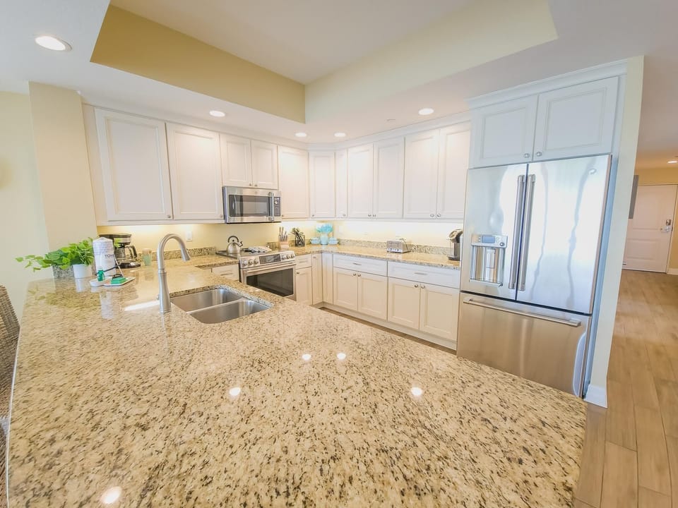 9 Kitchen