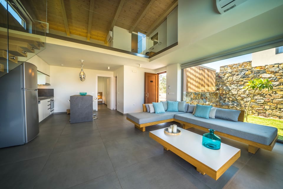 Villa, 2 Bedrooms | Living room | Flat-screen TV, DVD player