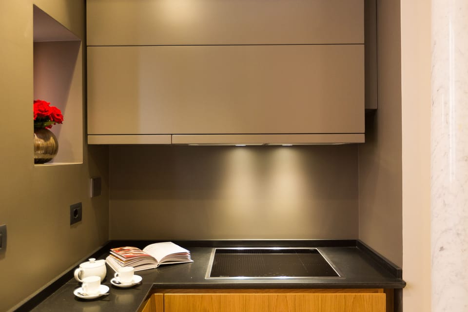 Apartment, 2 Bedrooms | Private kitchen | Fridge, microwave, oven, stovetop