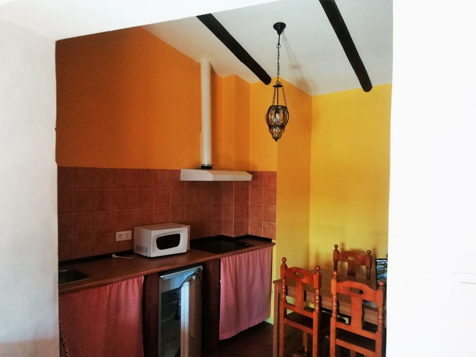 Quadruple Room, 1 Bedroom (La uva) | Private kitchen