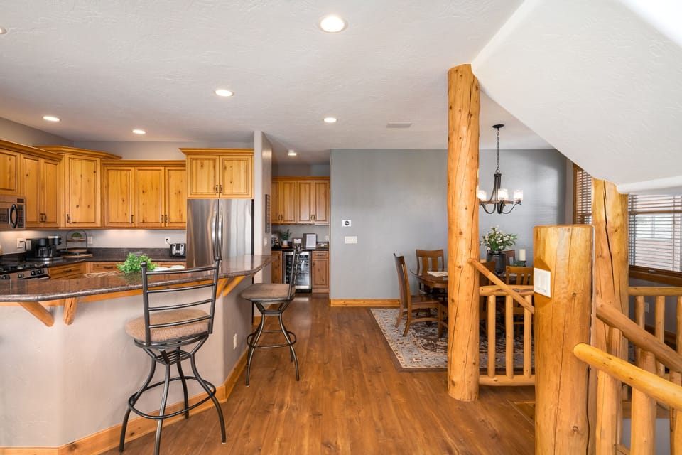 Log accents keep that mountain feel throughout!