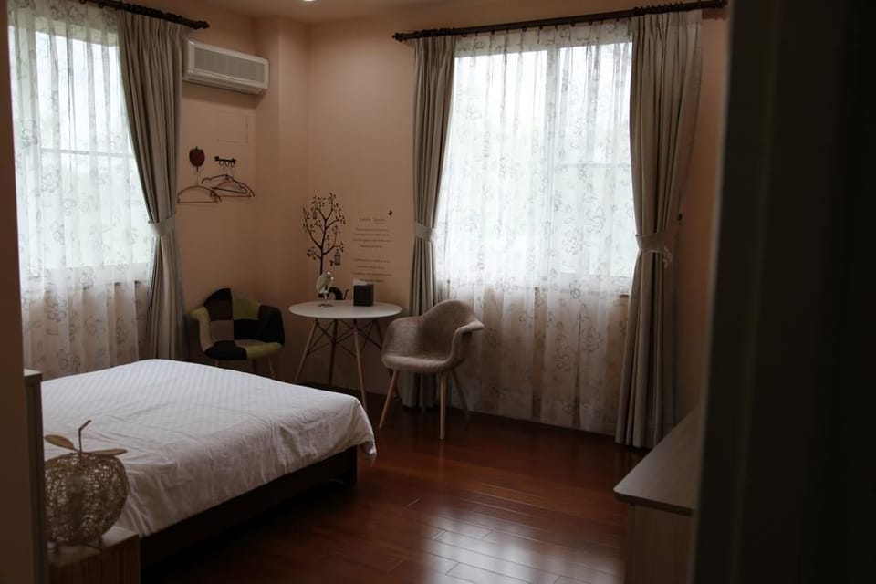 Double Room | Desk, blackout drapes, soundproofing, free WiFi