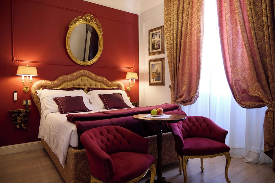 Junior Studio Suite | Premium bedding, down comforters, memory foam beds, free minibar