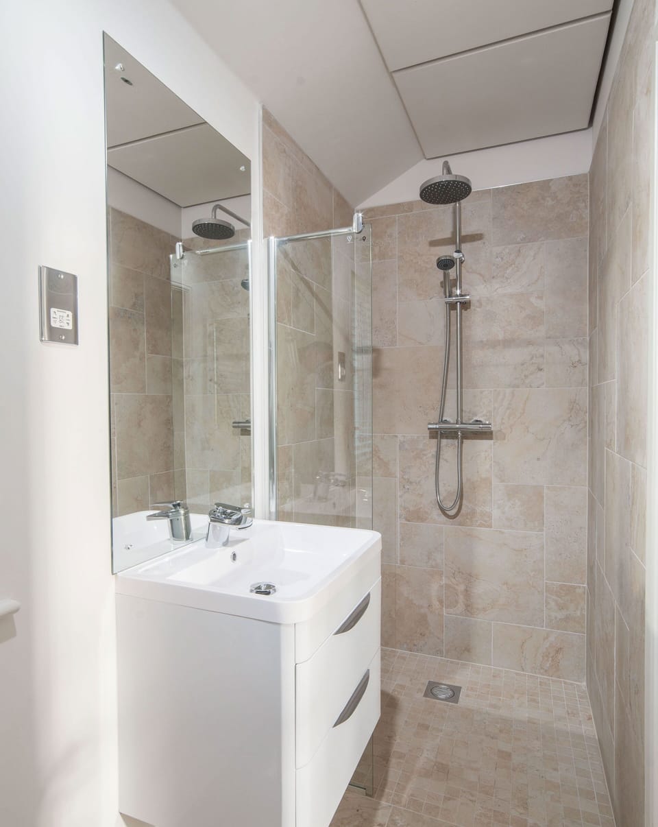 The Bay Colwell by Away Resorts Hotel in Freshwater