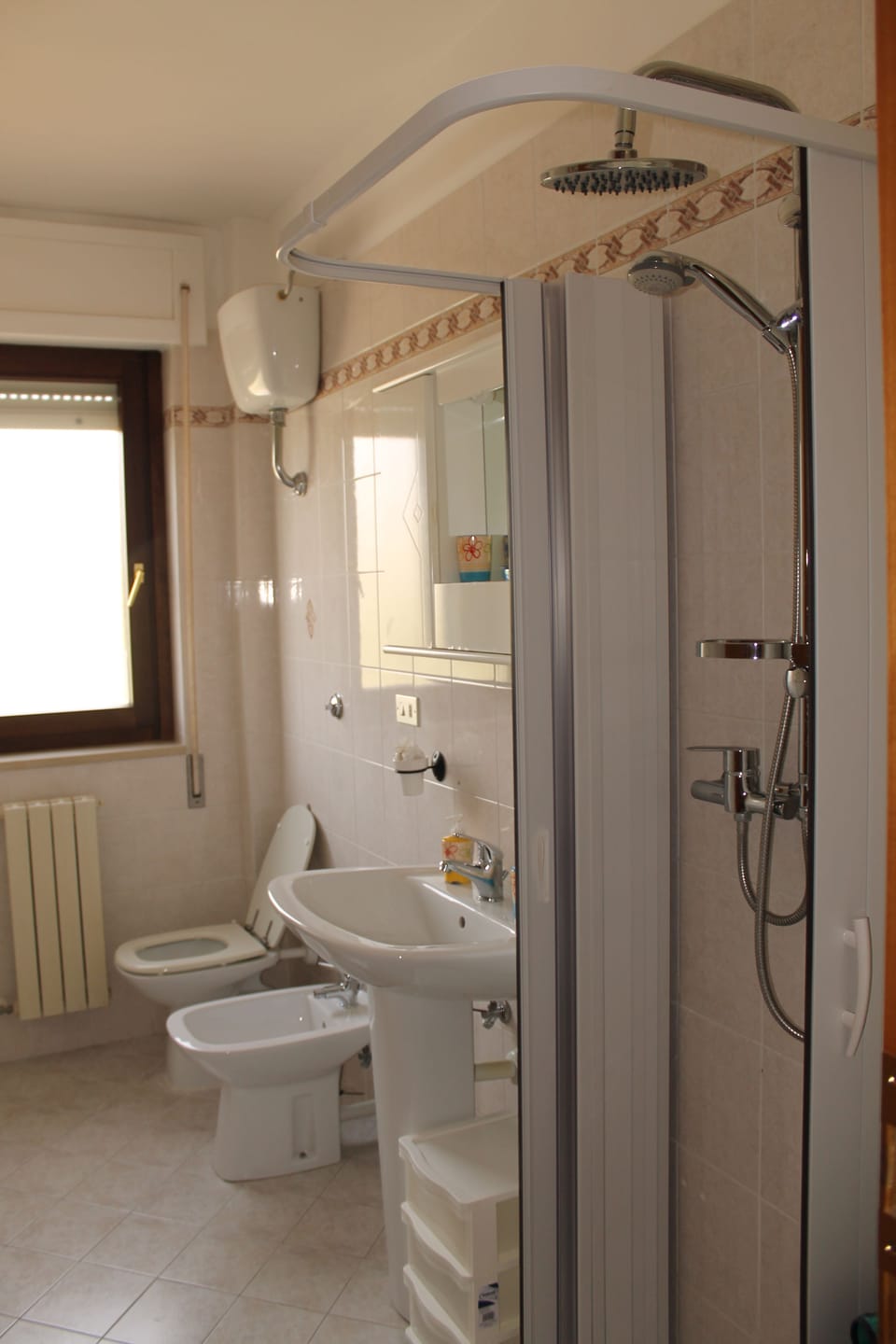 Double Room (Primula) | Bathroom | Slippers, towels