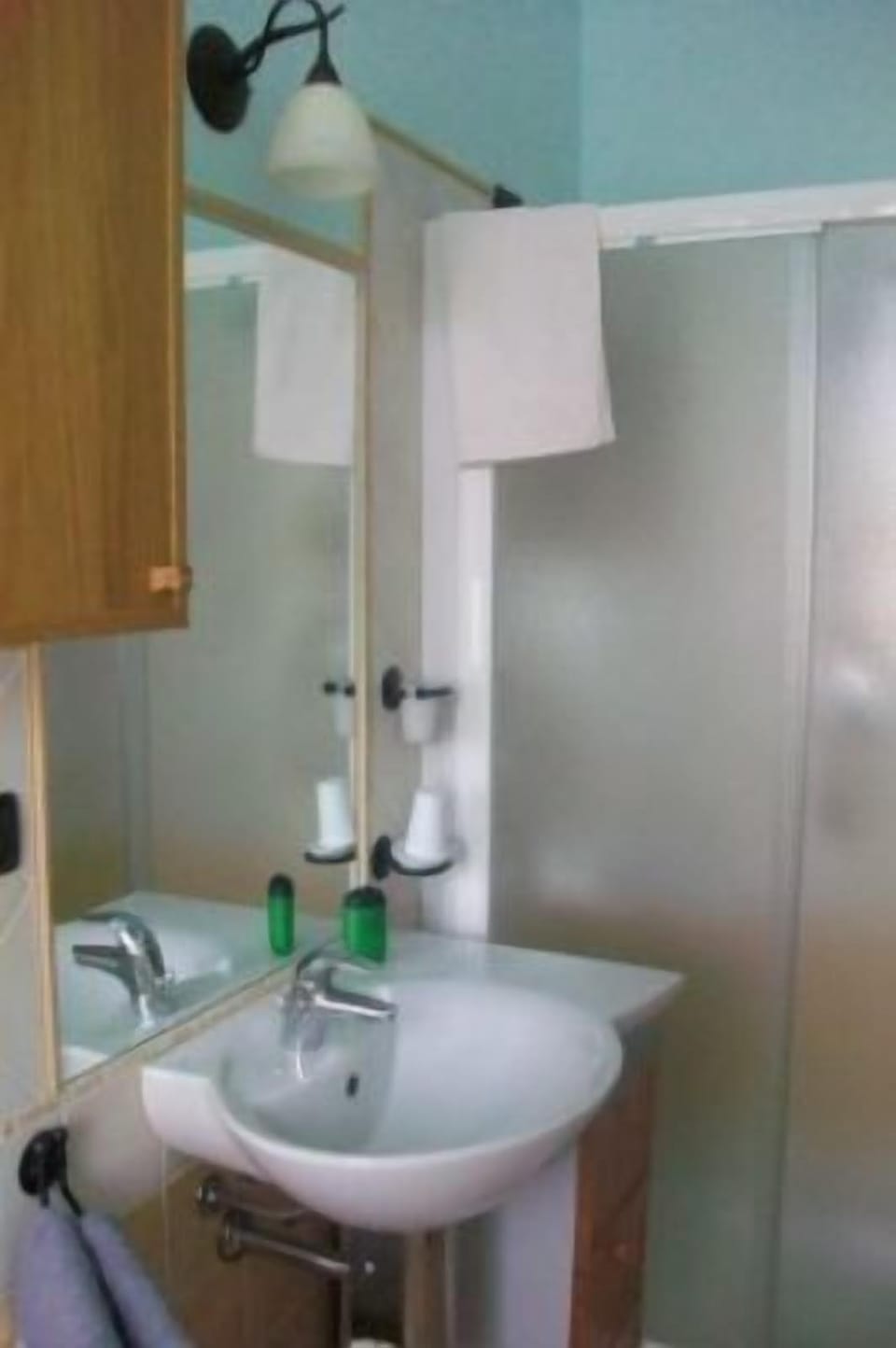 Suite for 4 Breakfast Included | Bathroom | Hair dryer