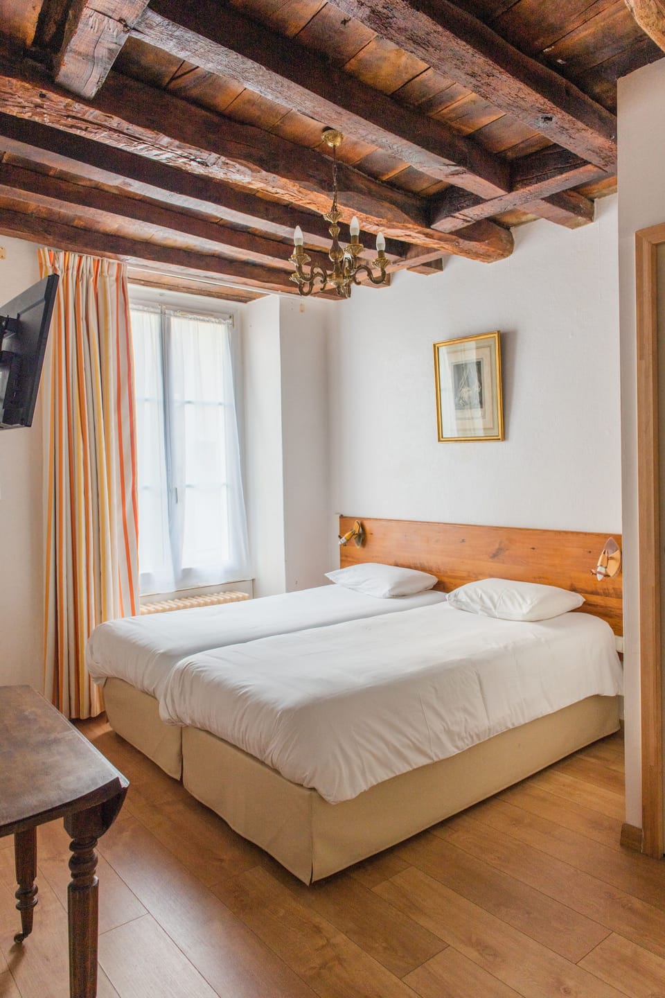 Twin Room, 2 Twin Beds | Premium bedding, individually decorated, desk, iron/ironing board
