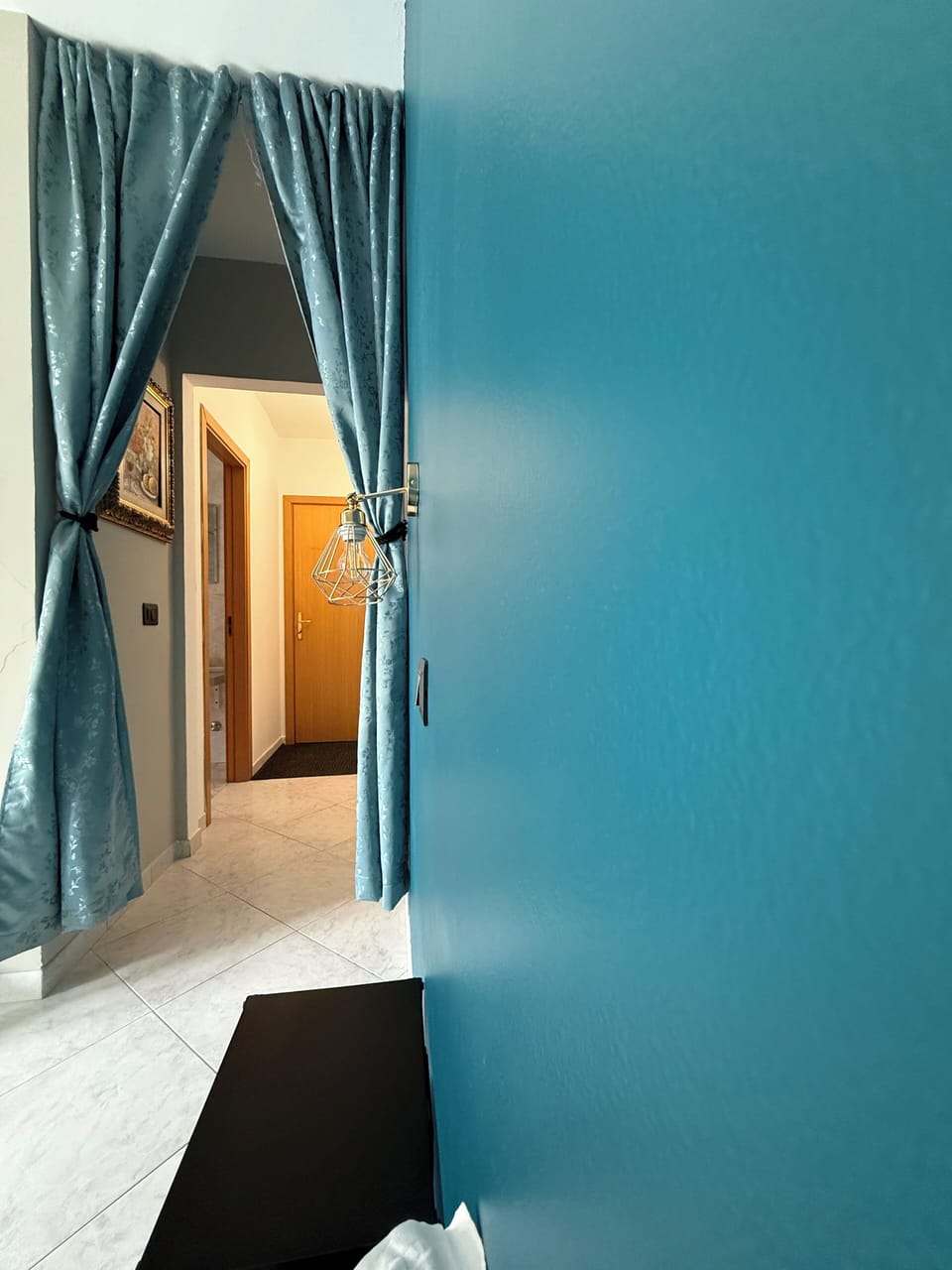 Double Room | Hypo-allergenic bedding, down comforters, pillowtop beds