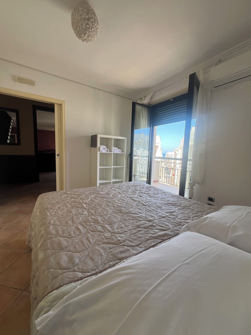 Family Apartment | Hypo-allergenic bedding, down comforters, pillowtop beds
