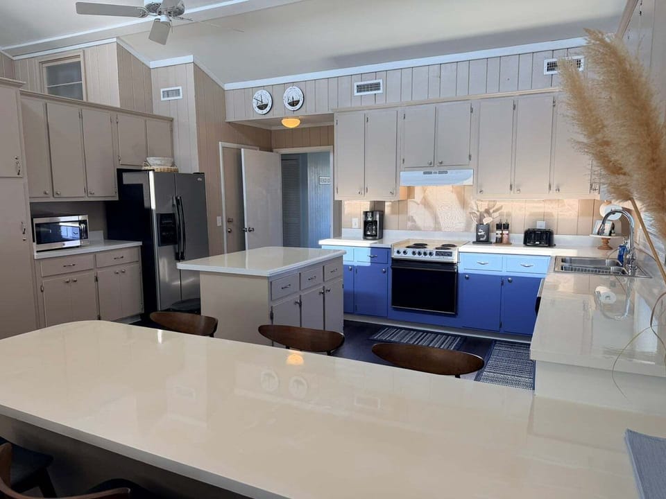 Kitchen and Bar Area of How Sweet The Sound