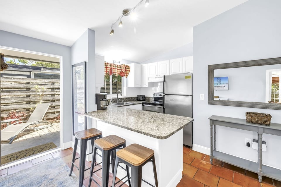 Kitchen with all major and minor appliances.