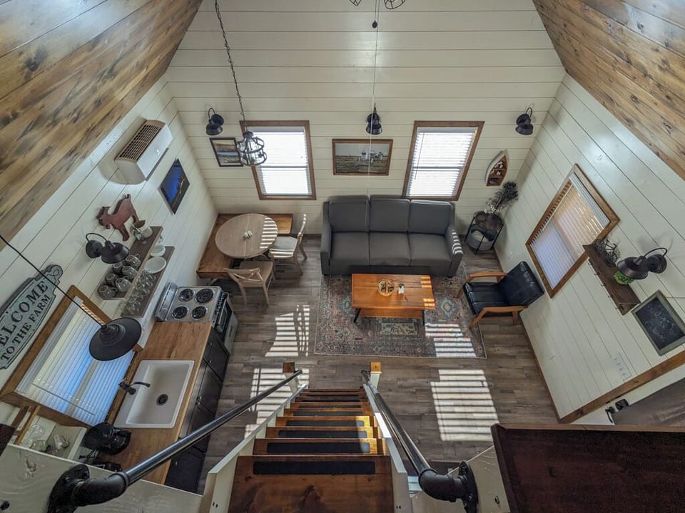 c72ad24b-6f55-49d5-8399-49c08d098752