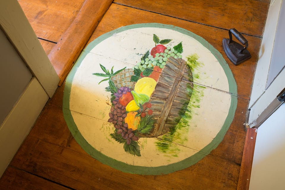 Classic Vermont appeal living space