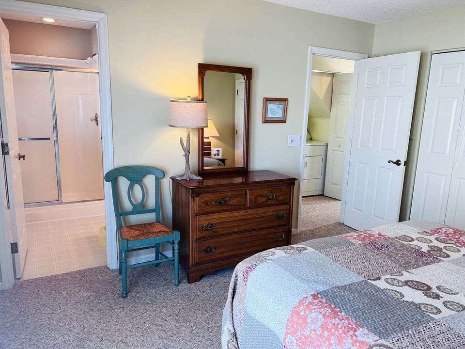 Lower Level Master Bedroom Queen with Attached Bathroom
