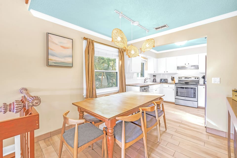 Dining area just outside kitchen.