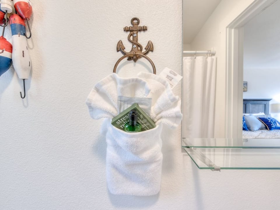 Bathroom amenities