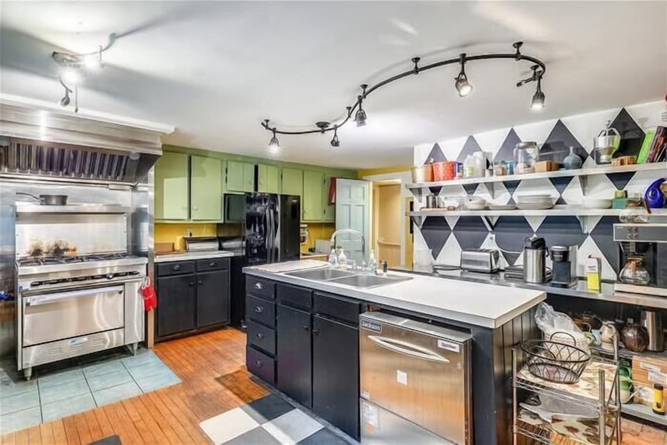 Private kitchen