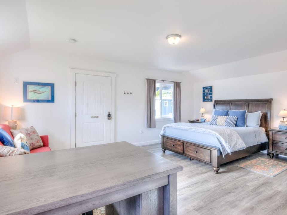 Queen Size Bed