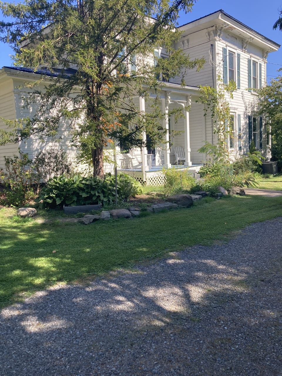 Side porch
