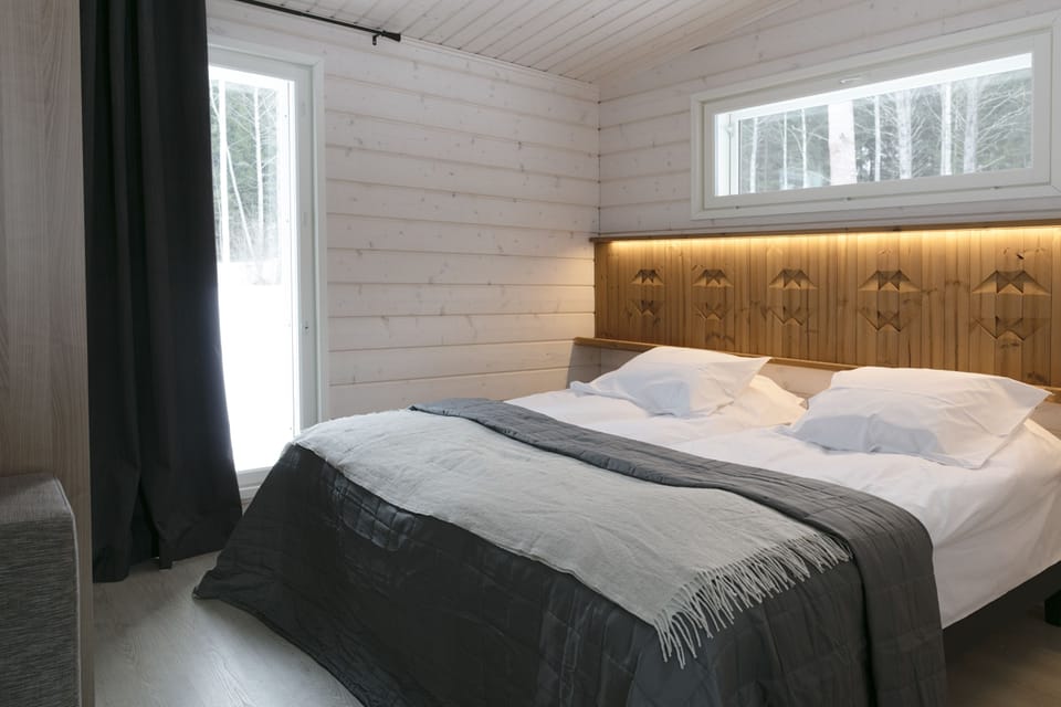 Small Villa | 2 bedrooms, premium bedding, down comforters, memory foam beds