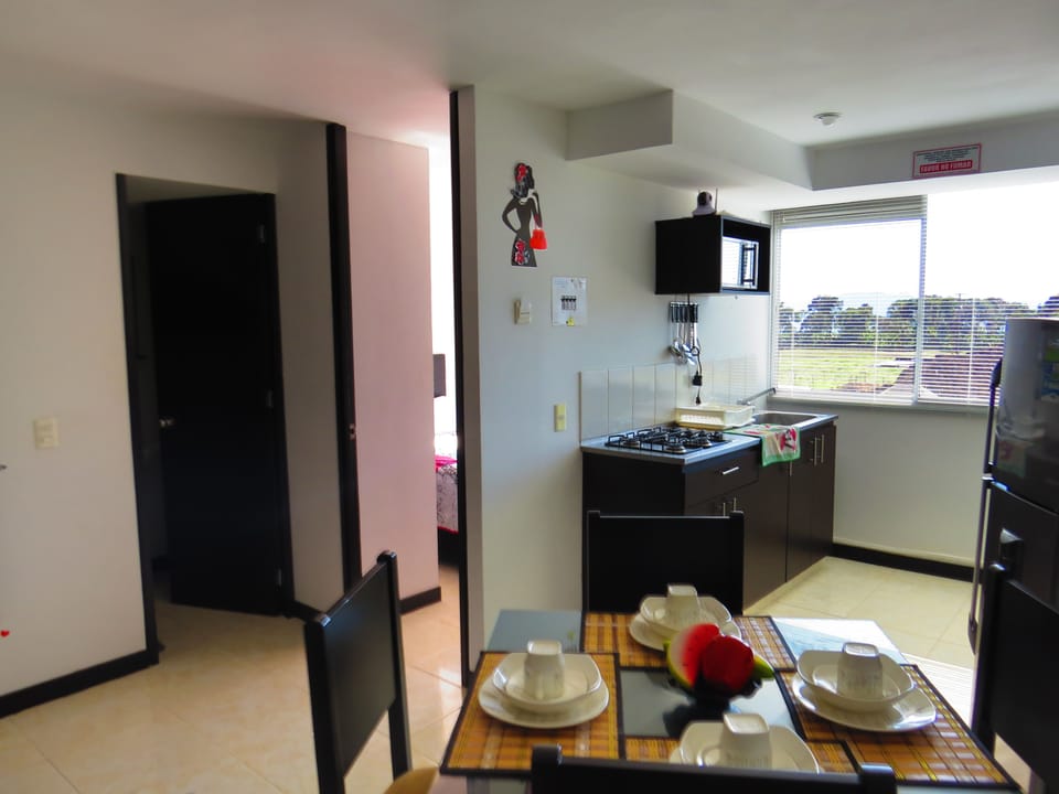 2 bedrooms, in-room safe, iron/ironing board, free WiFi