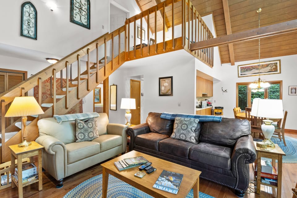 Main Level, Living Area