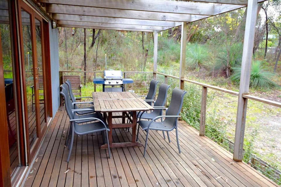 Front deck