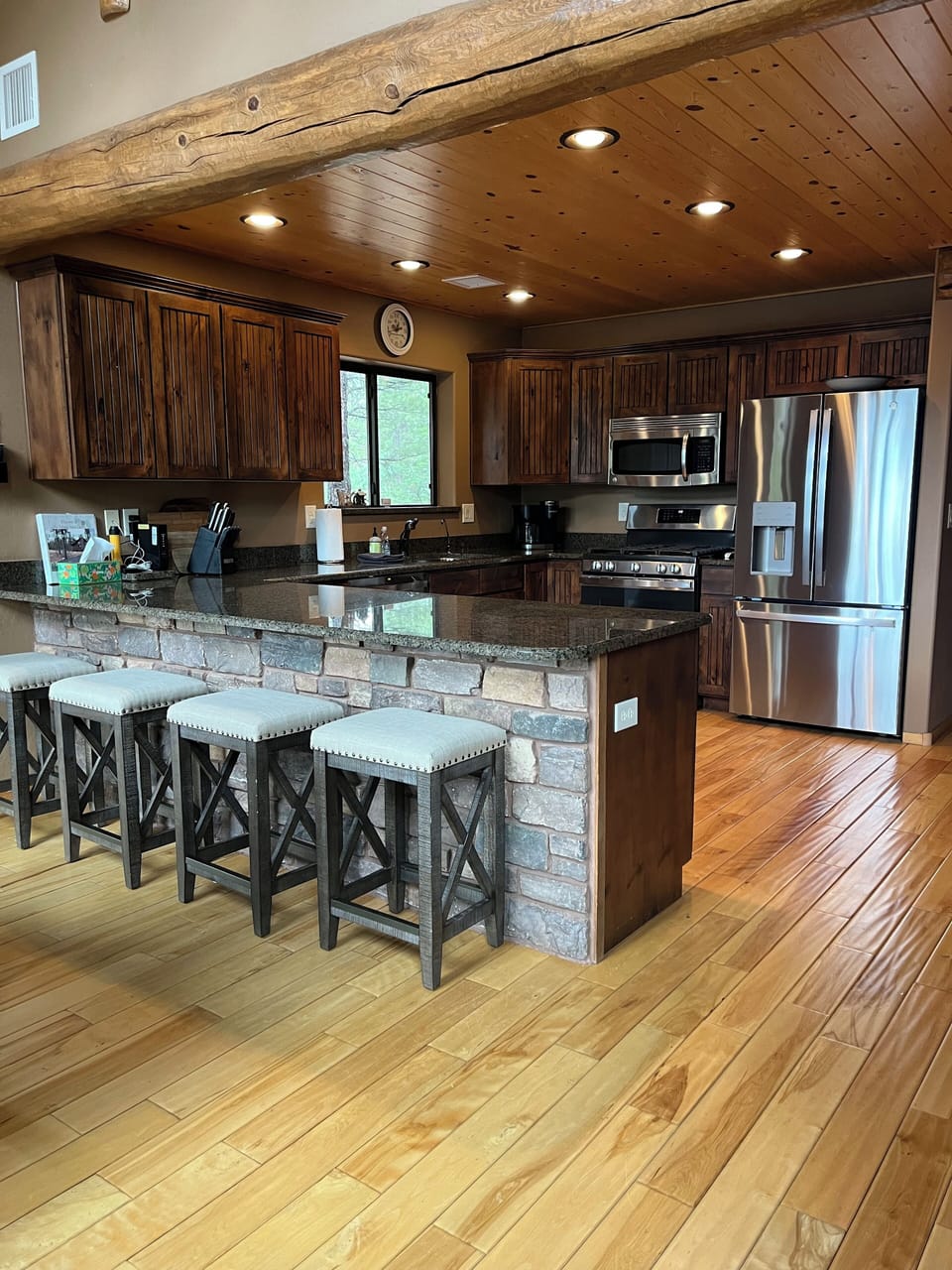 View of kitchen and breakfast bar
Not shown - kitchen table with seating for six