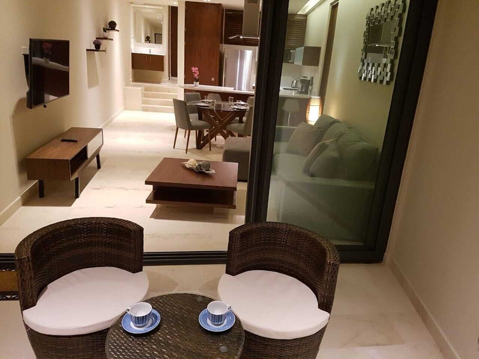 Another view of the balcony