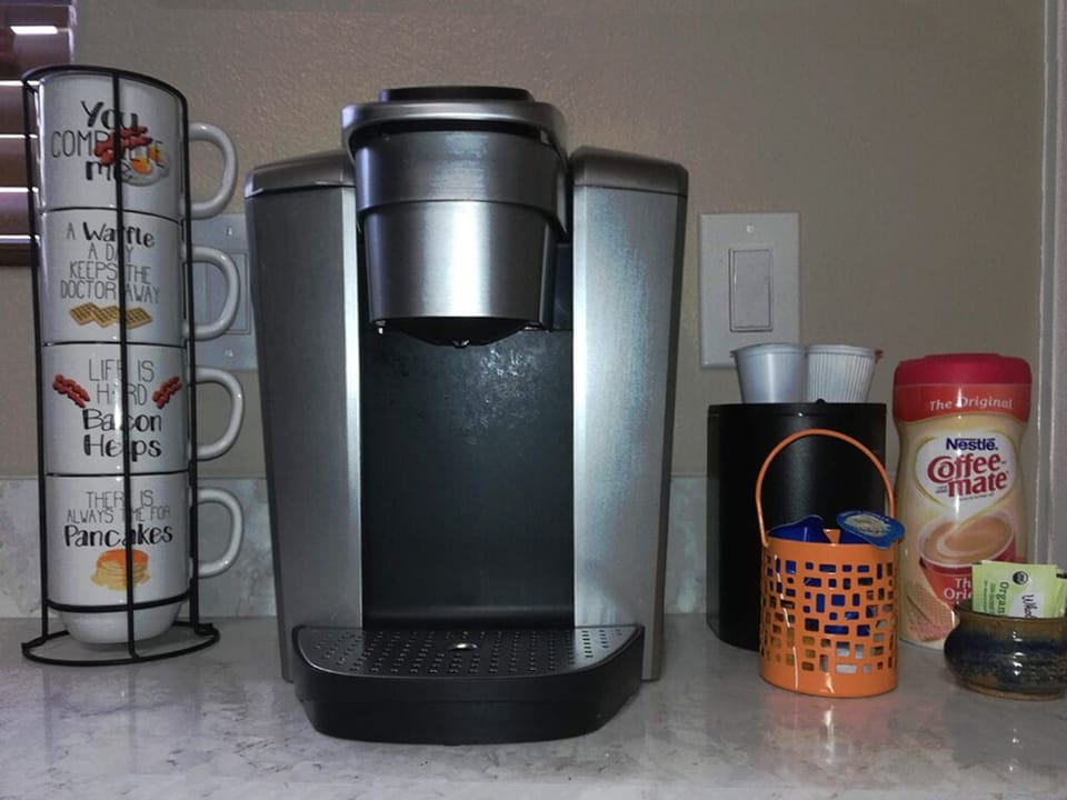 Keurig K-Elite  Single Serve K-Cup  Pod Hot & Iced Coffee Maker  