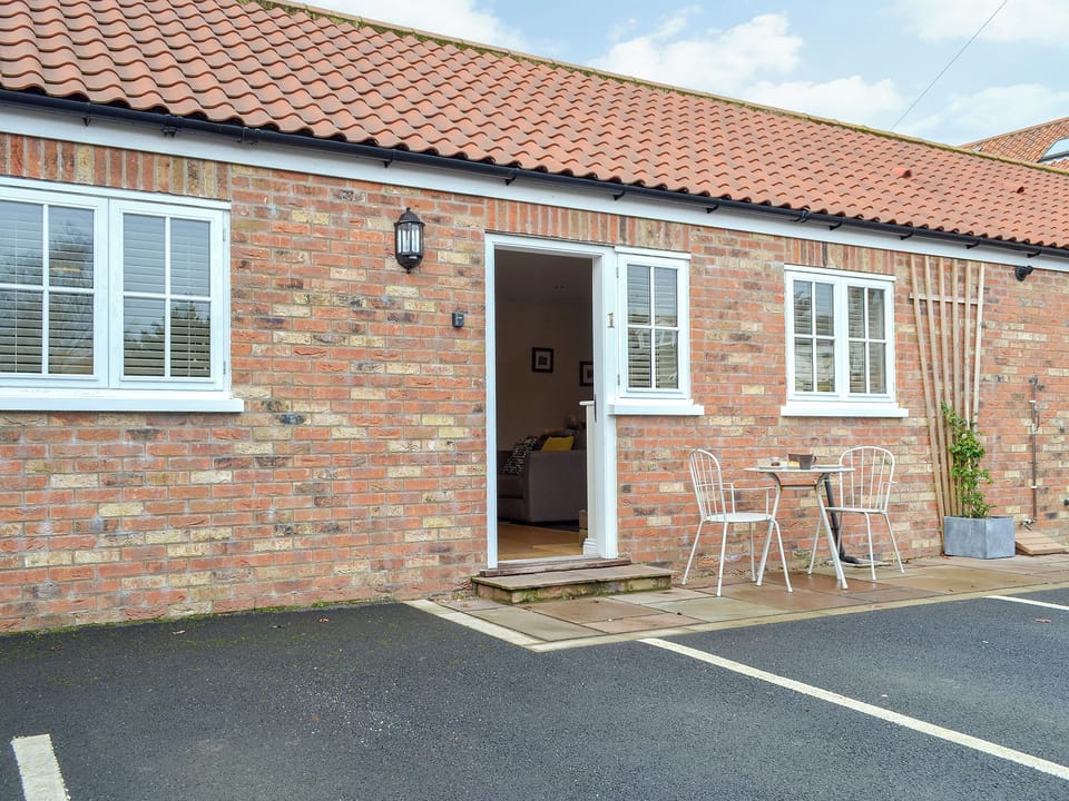 Lovely semi-detached cottage | 1 Croft Cottage - Croft Cottage Holidays, Stillington, near Easingwold