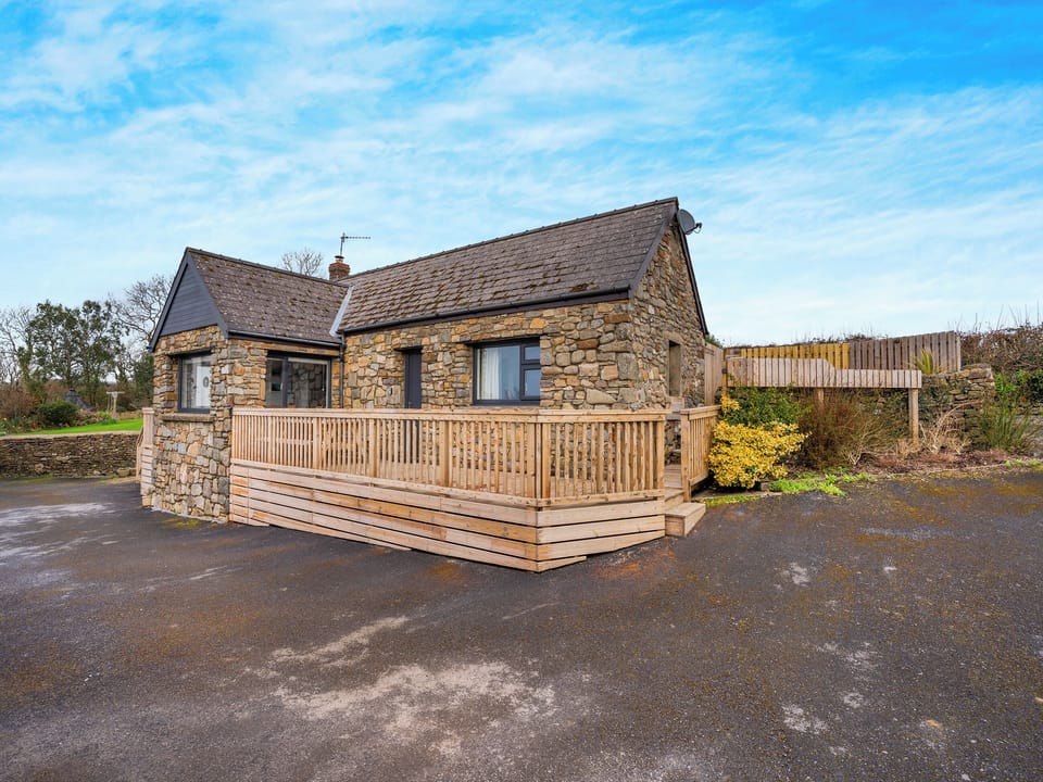 Exterior | Stable Cottage - Amroth Cottages, Amroth, near Saundersfoot