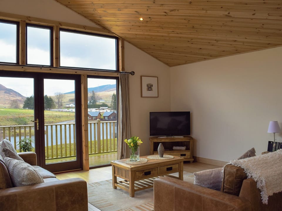 Spacious and comfortable living area | Frith View, Glengoulandie, near Aberfeldy