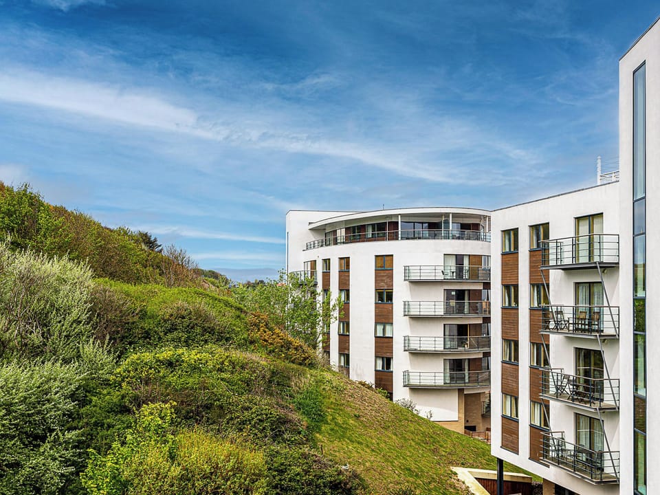 Exterior | North Bay Sands Apartment 1 - North Bay Sands Apartments, Scarborough