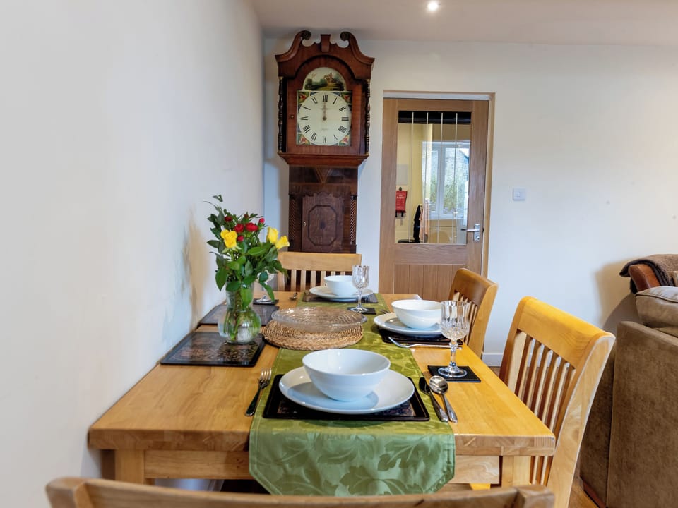 Surrounding area | Rosemount Cottage, Salterforth, near Barnoldswick