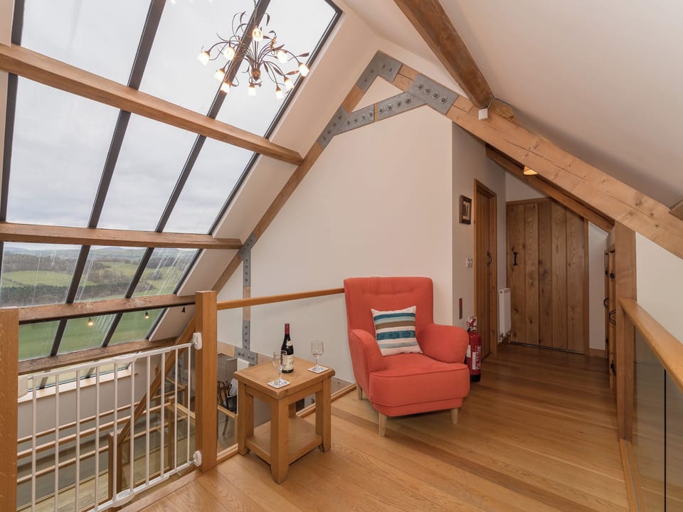 Landing | Y Beudy, Pwllglas, near Ruthin