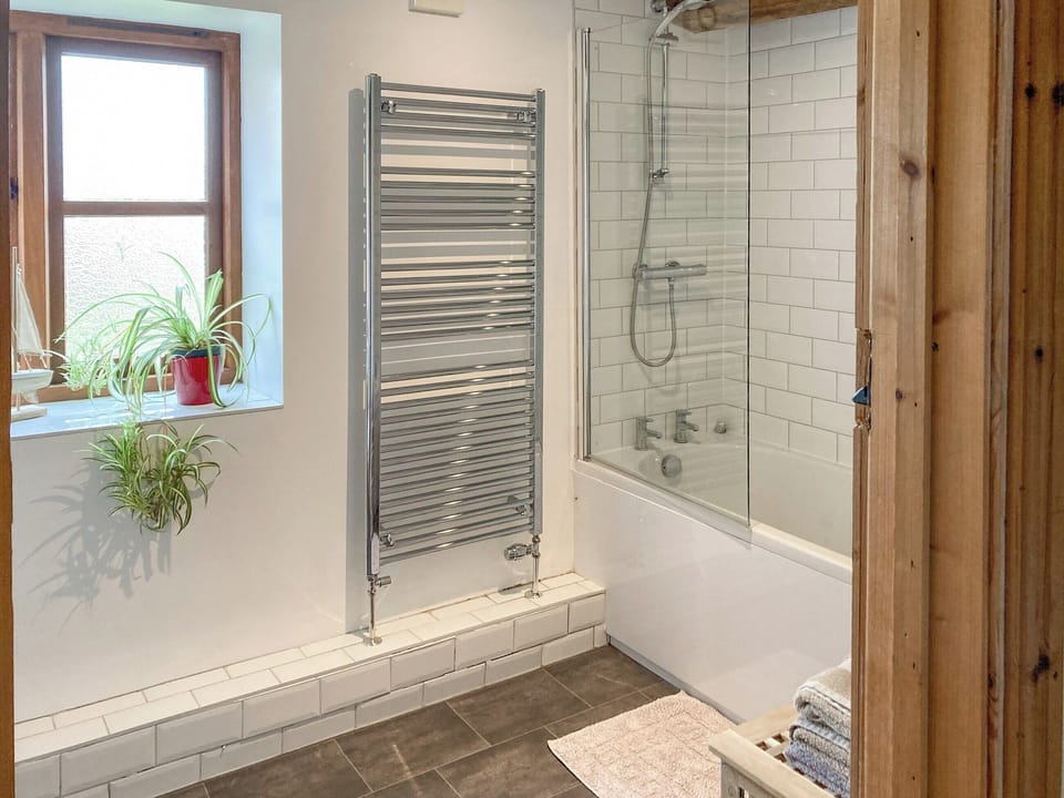 Shower room | Hop Pocket, Bromyard, near Malvern Hills