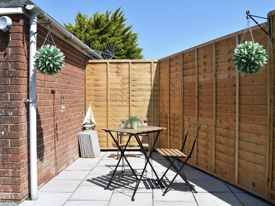 Sitting-out-area | Driftwood, Godshill, near Newport