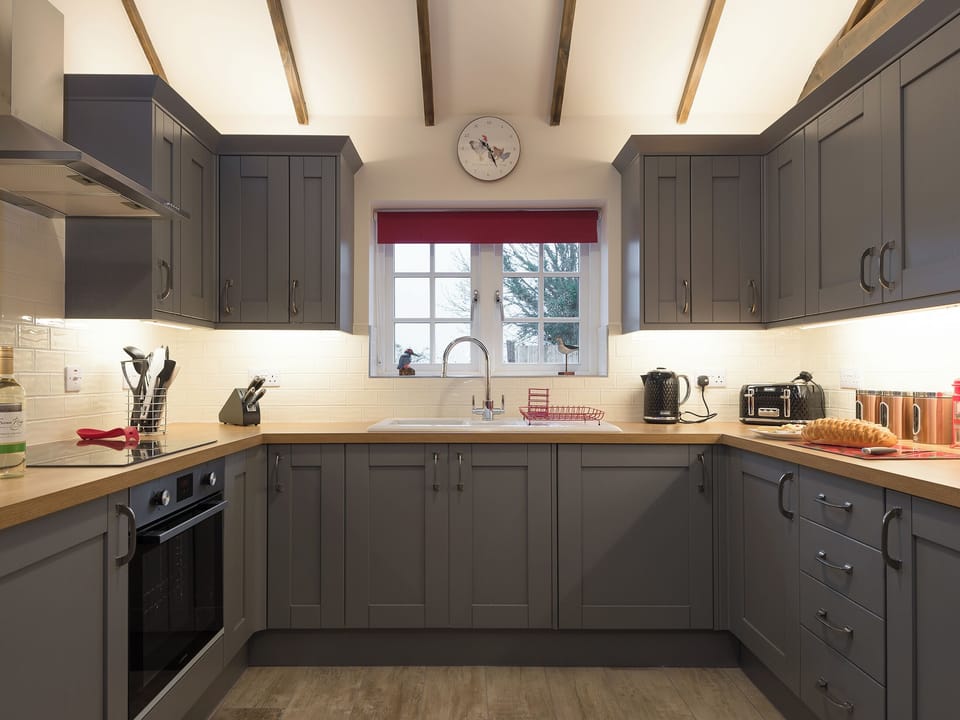 Open plan living space | Kingfisher Cottage - Riverside Barns, Wainfleet St. Mary, near Skegness