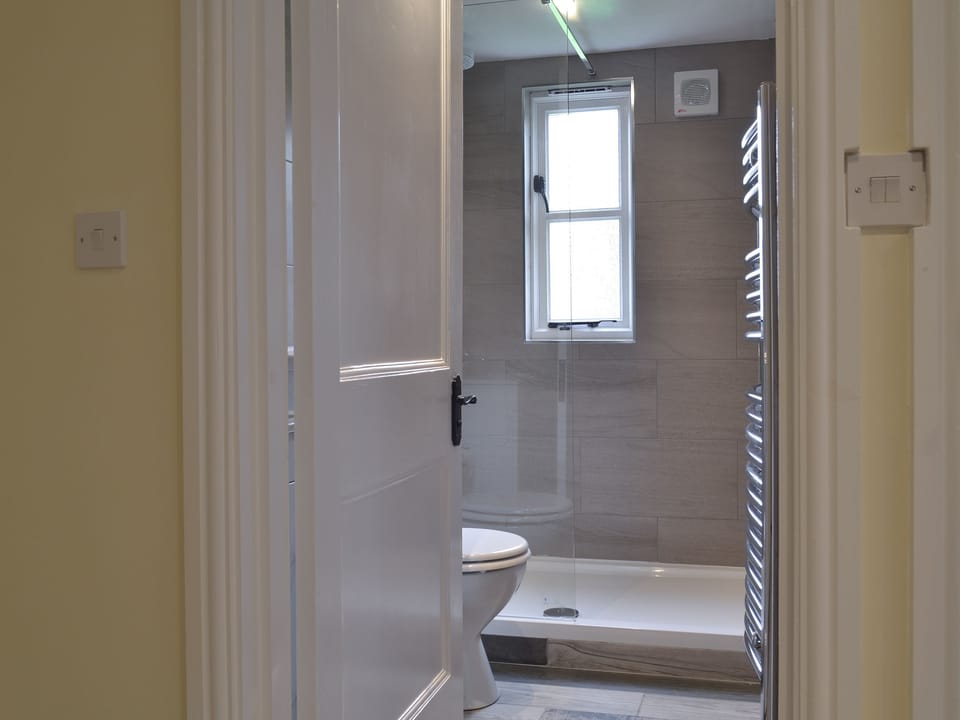Shower room | Tiptoe, Steeple Ashton, near Trowbridge